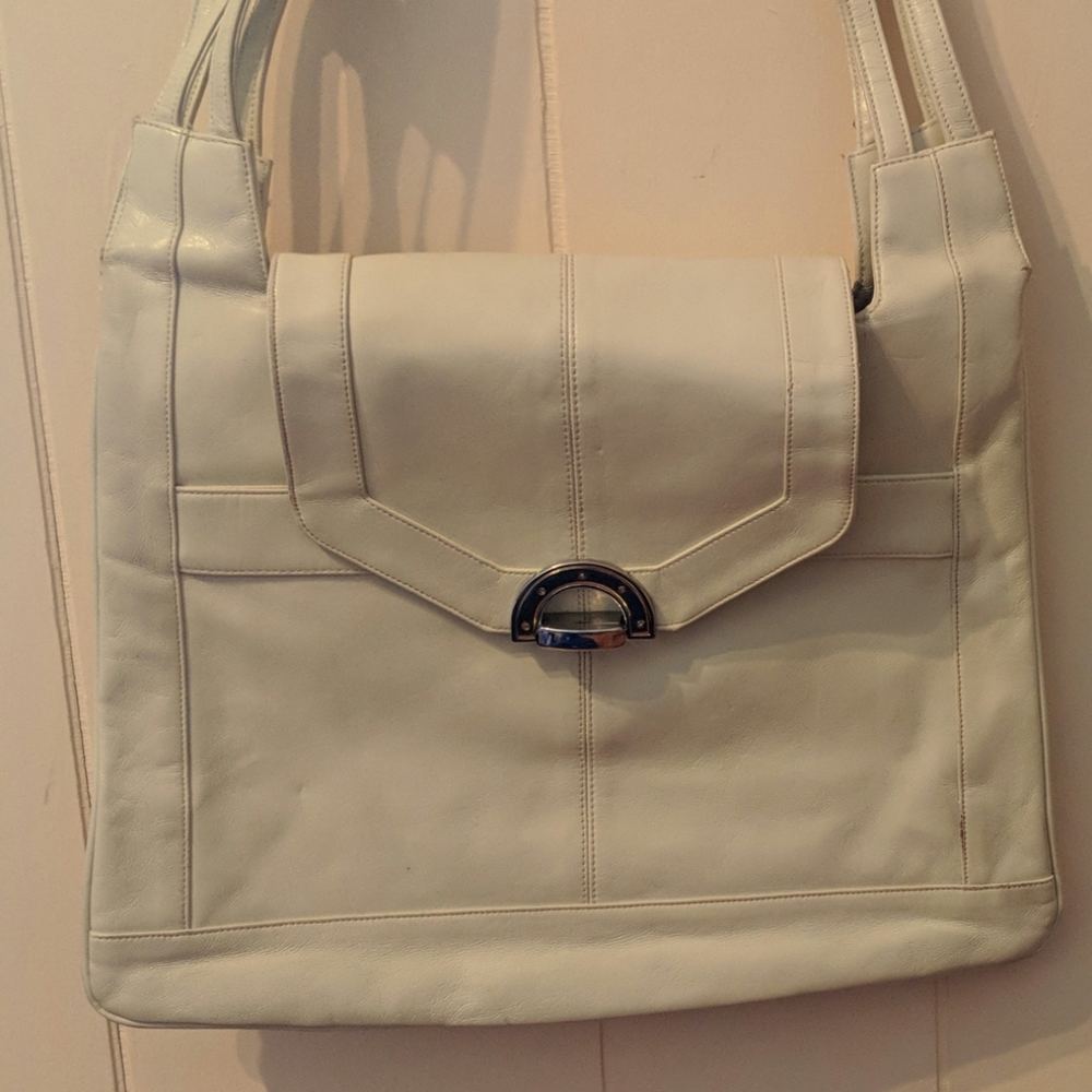 ⭐️3 FOR $20⭐️Women's vintage Italian purse